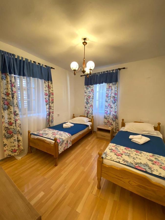 Viktor Rooms コトル 部屋 写真