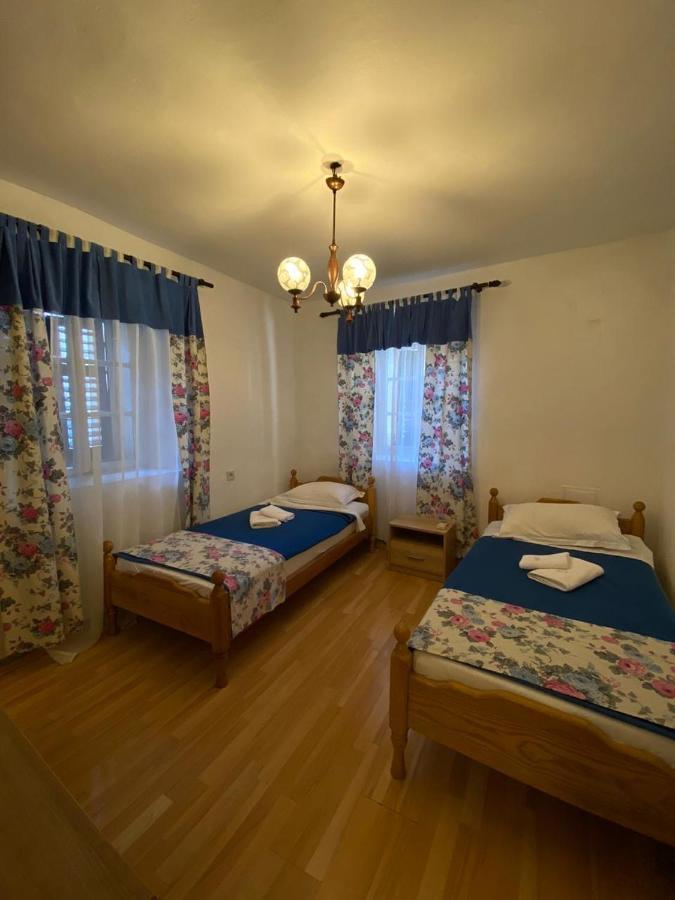 Viktor Rooms コトル 部屋 写真